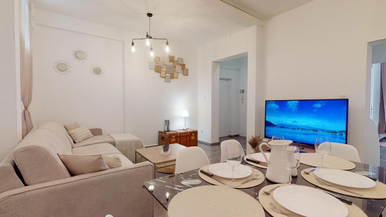 Le Beau Bourg *** Apartment Strasbourg Exterior foto